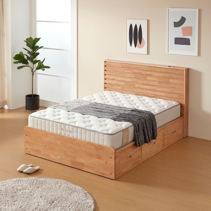 핀란디아 호텔 침대 프레임 - 퀸